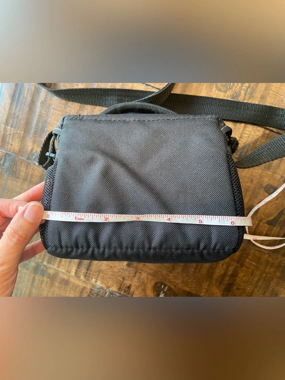 Sony Black Compact Messenger Camera Bag with Adjustable Strap